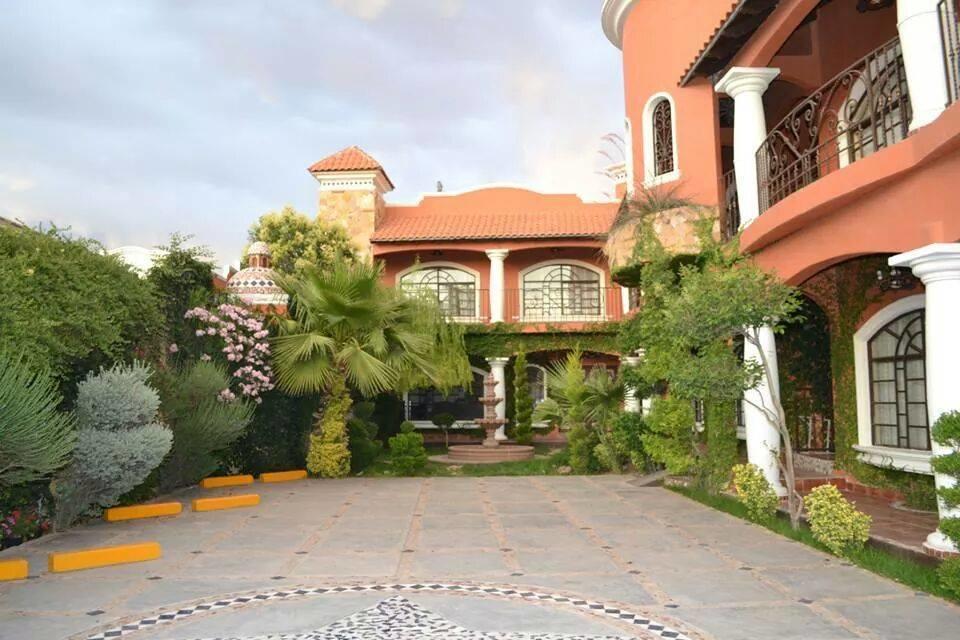 Maria Bonita Suites Agua Prieta ภายนอก รูปภาพ